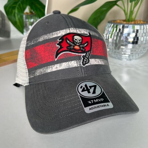 grey and red tampa bay buccaneers hat - Picture 1 of 5